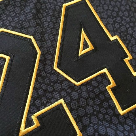 Camiseta Los Angeles Lakers Kobe Bryant #24 Conmemorativa Retirado Negro